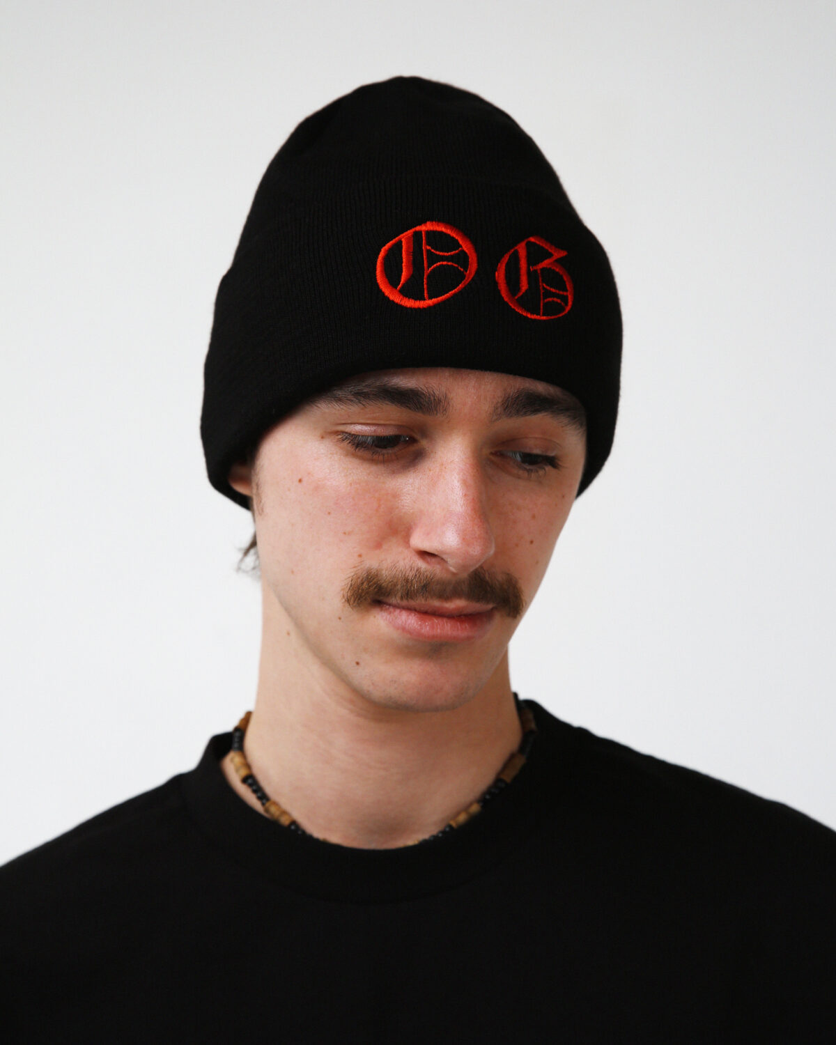 Шапка_Червона